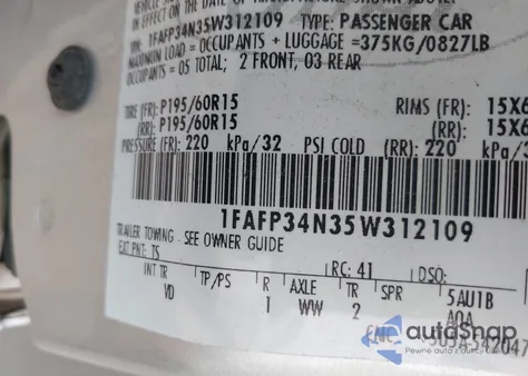 2005 Ford Focus Zx4 from USA, damaged, VIN 1FAFP34N35W312109